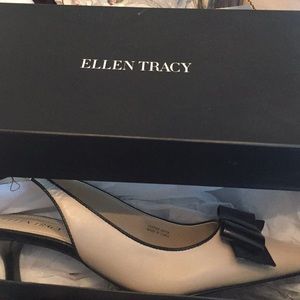Ellen Tracy Tan heels with open back
